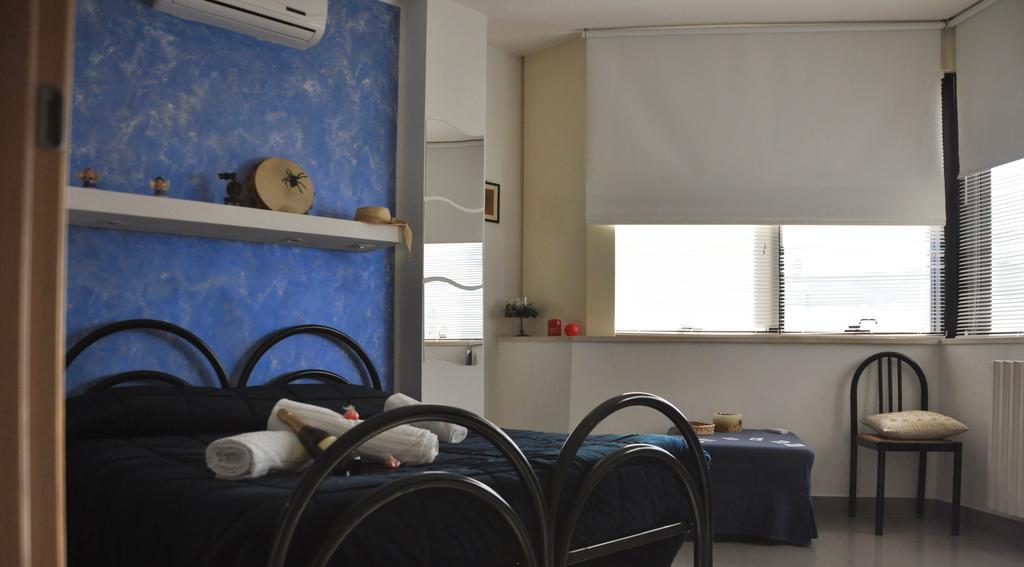Lo Specchio Del Salento Bed and Breakfast Lecce Exteriör bild
