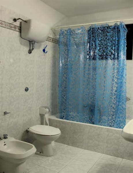 Lo Specchio Del Salento Bed and Breakfast Lecce Exteriör bild